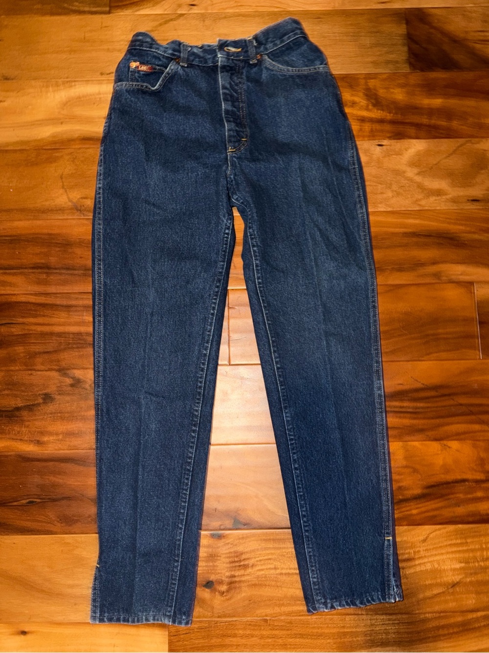 Vintage Lee jeans - with slit at ankle
Size 7